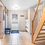 Auwe - 3-5km From The Sea By Interhome