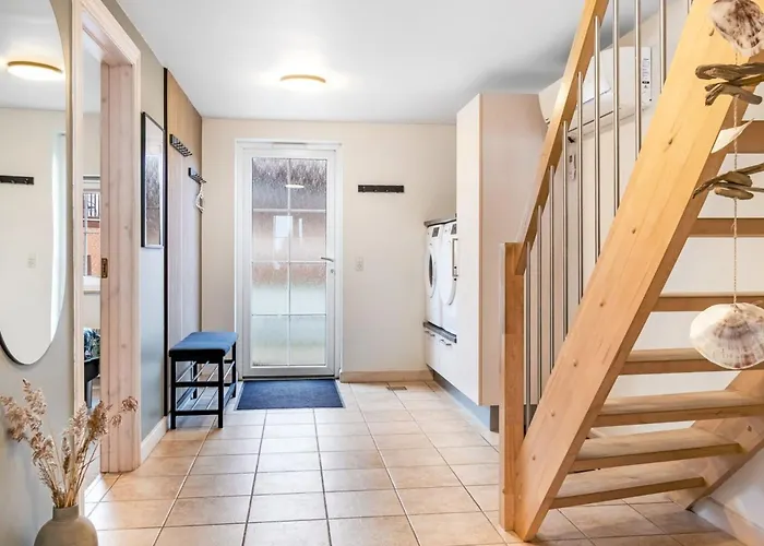 Auwe - 3-5km From The Sea By Interhome