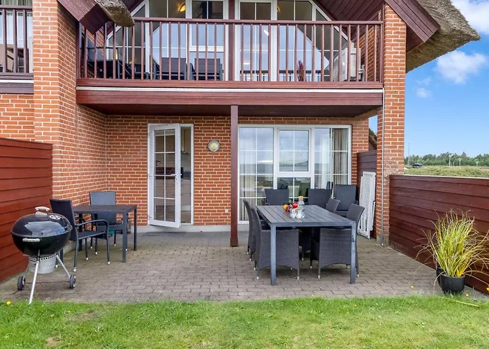 Auwe - 3-5km From The Sea By Interhome *